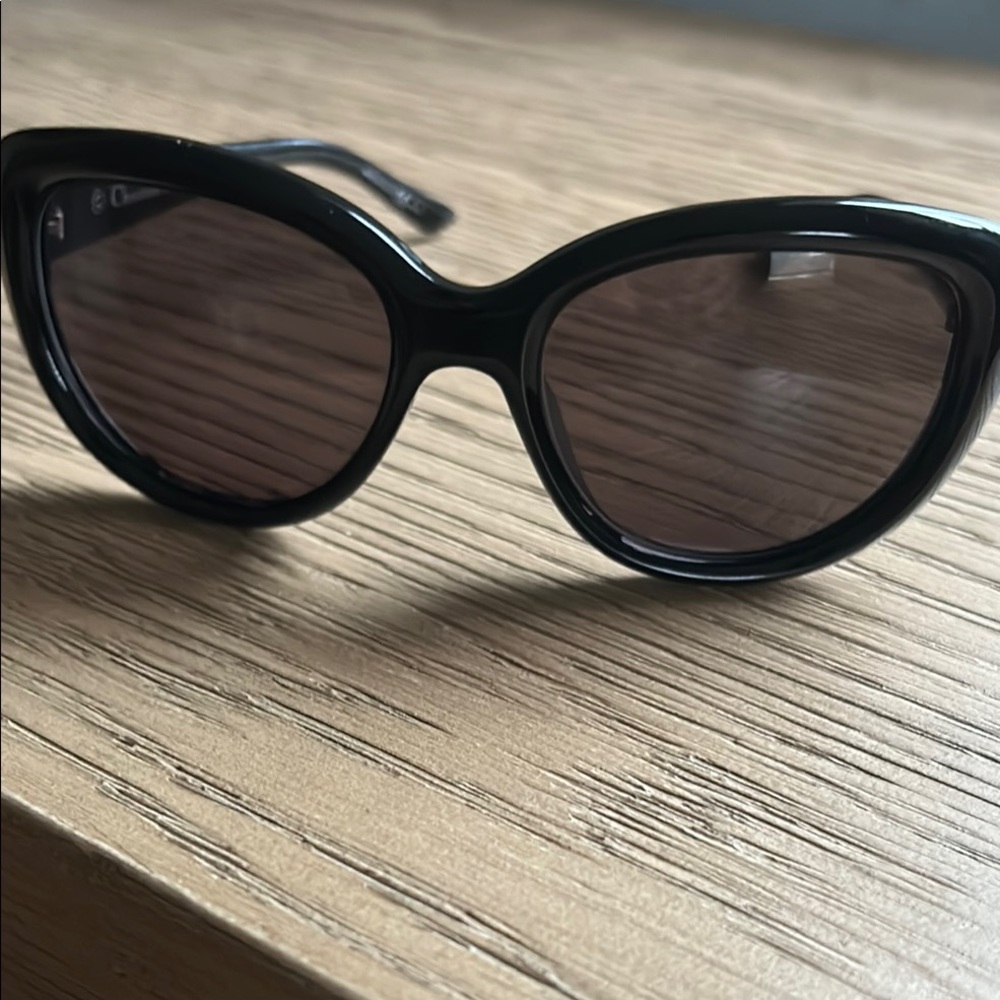 Dior Black Cat-Eye Sunglasses with Glossy Finish